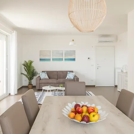 Casa Tiziana - Apulianstay Group Monopoli Exterior foto